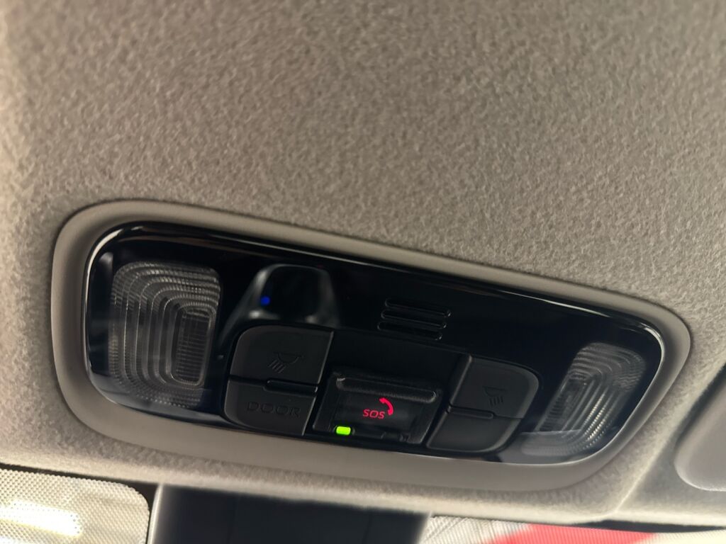 Toyota Yaris 2021 Valkoinen