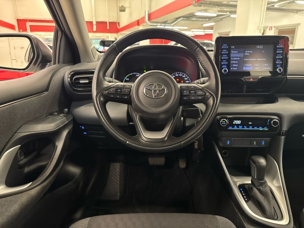 Toyota Yaris 2021 Valkoinen