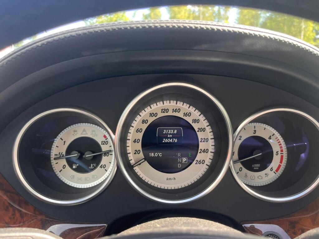 Mercedes-Benz CLS 2015 Musta