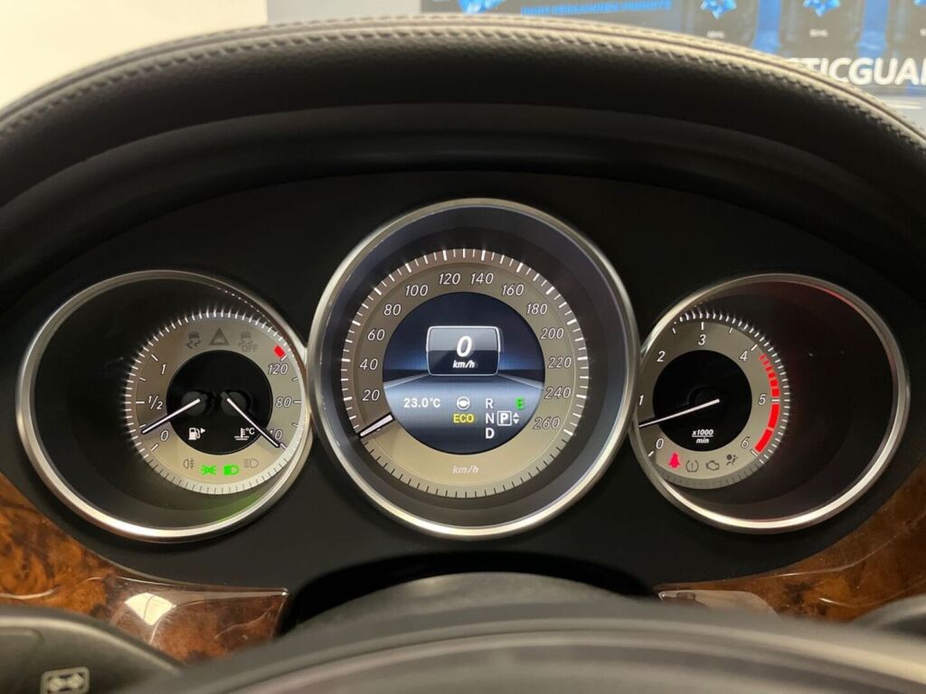 Mercedes-Benz CLS 2015 Musta