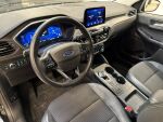 Ford Kuga 2021 Musta