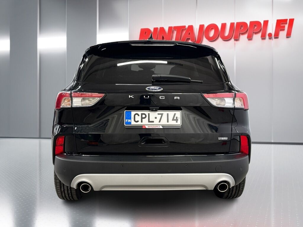 Ford Kuga 2021 Musta