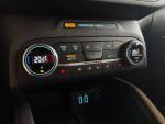 Ford Kuga 2021 Sininen