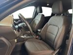Ford Kuga 2021 Sininen