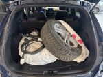 Ford Kuga 2021 Sininen