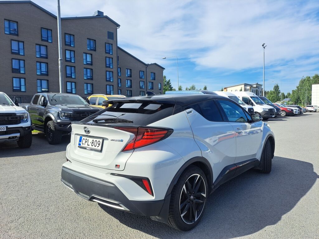 Toyota C-HR 2021 Harmaa