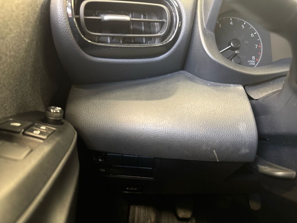 Toyota Yaris 2021 Valkoinen