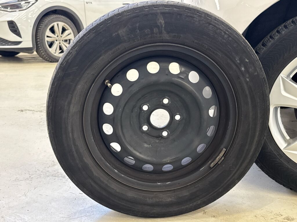 Toyota Yaris 2021 Valkoinen