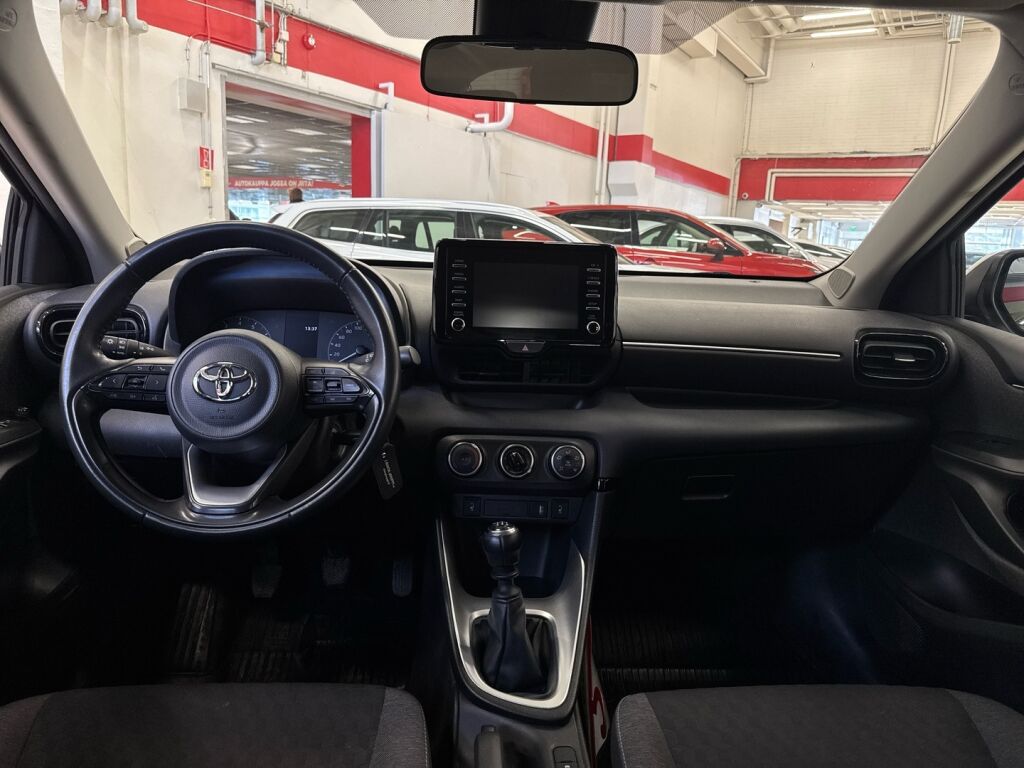 Toyota Yaris 2021 Valkoinen