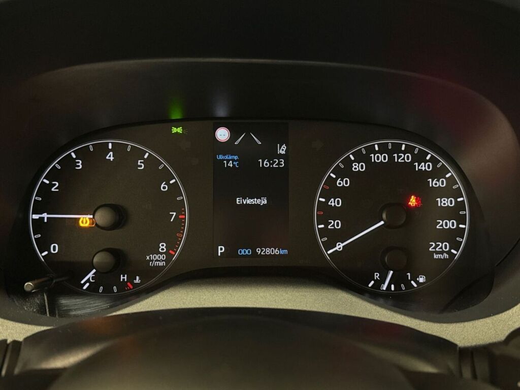 Toyota Yaris 2021 Valkoinen