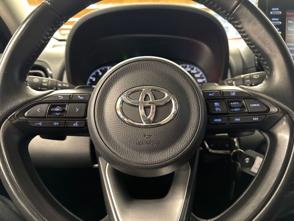 Toyota Yaris 2021 Valkoinen
