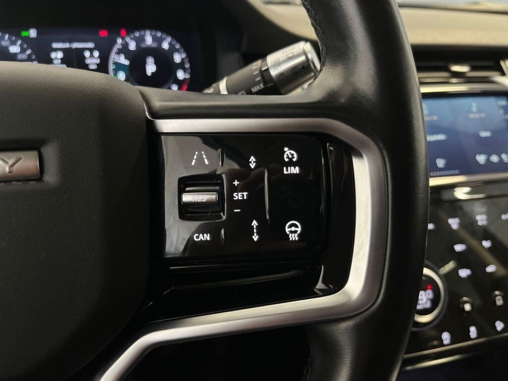 Land Rover Discovery Sport 2022 Musta