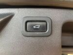 Land Rover Discovery Sport 2022 Musta