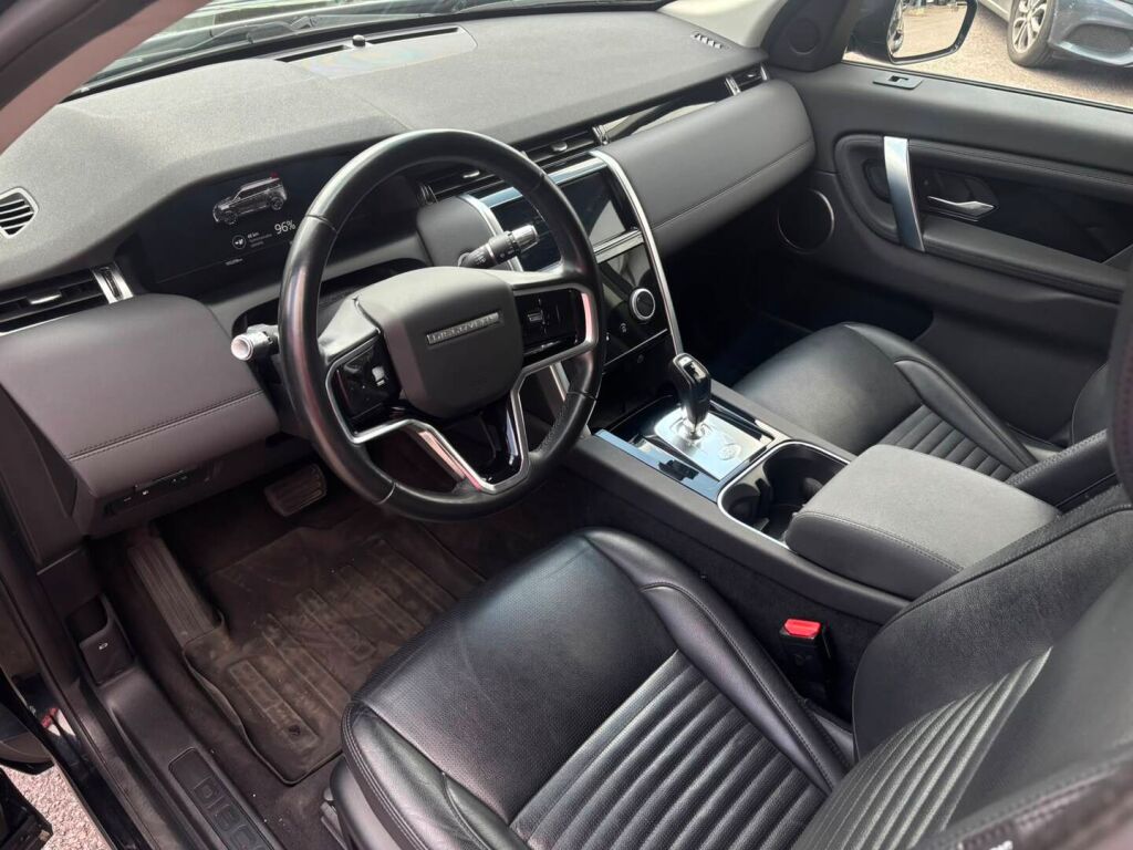 Land Rover Discovery Sport 2022 Musta
