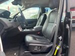 Land Rover Discovery Sport 2022 Musta