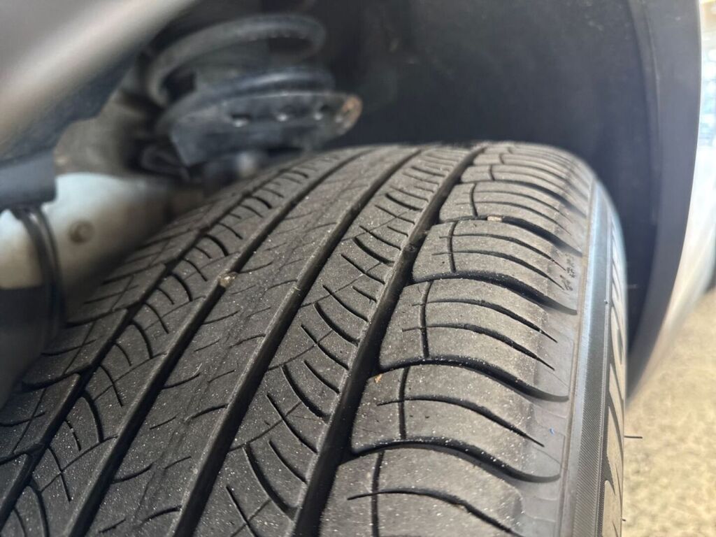 Land Rover Discovery Sport 2021 Valkoinen