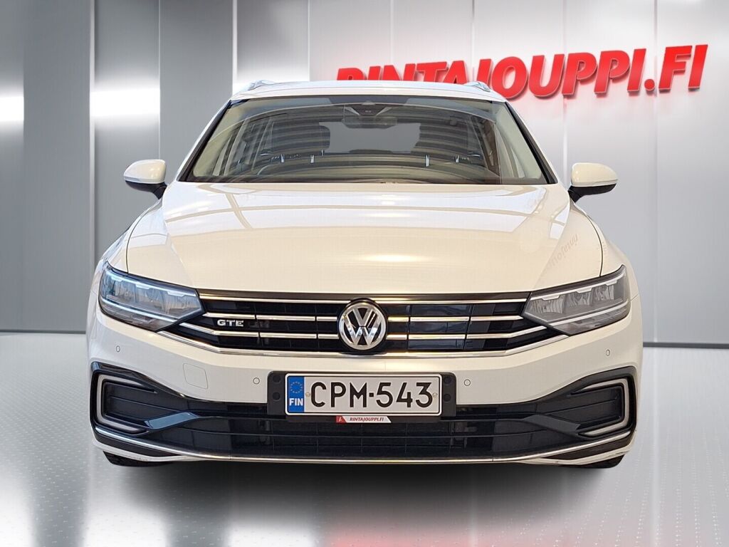 Volkswagen Passat 2020 Valkoinen