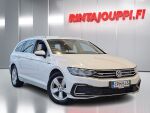 Volkswagen Passat 2020 Valkoinen