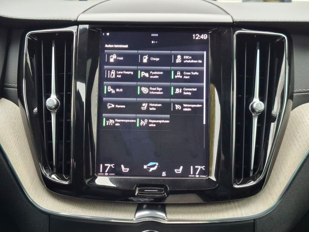 Volvo XC60 2021 Harmaa