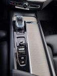 Volvo XC60 2021 Harmaa
