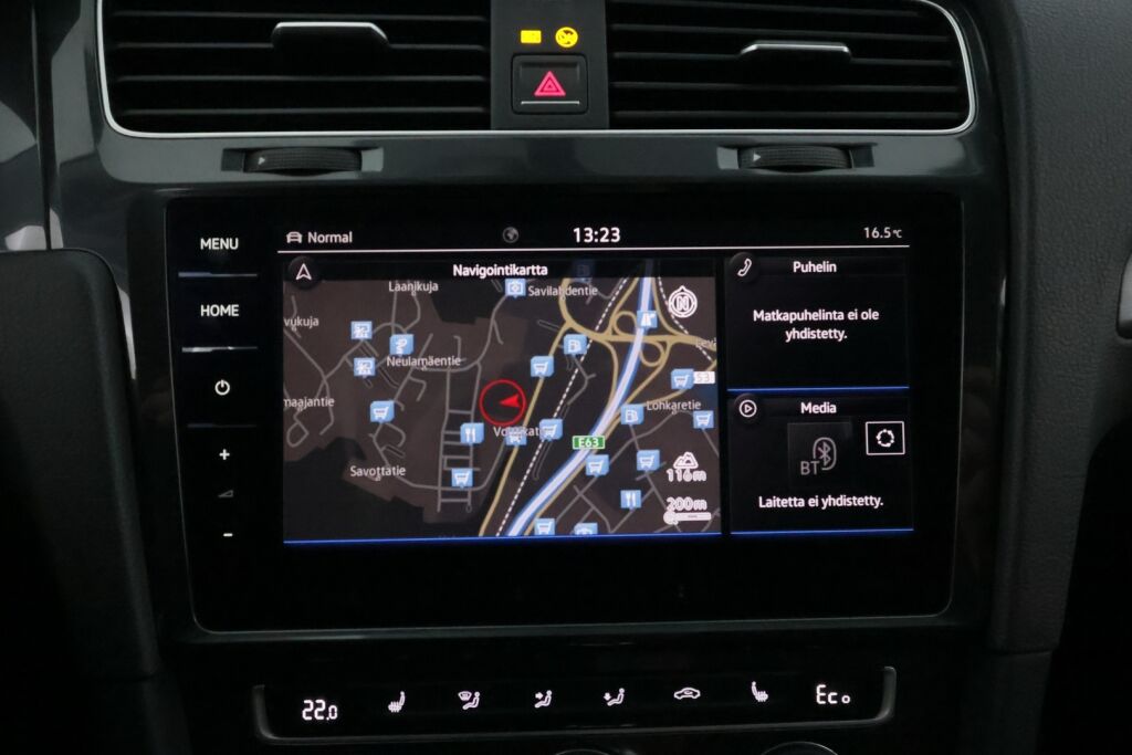 Volkswagen Golf 2018 Valkoinen