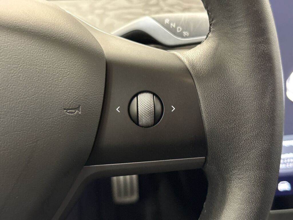 Tesla Model 3 2021 Valkoinen