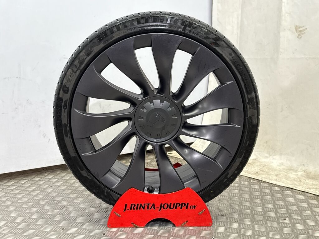 Tesla Model 3 2021 Valkoinen