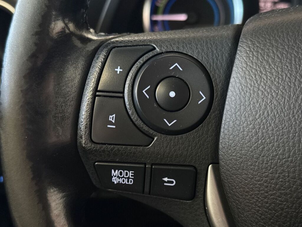 Toyota Auris 2014 Musta
