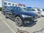 Volvo XC60 2021 Musta