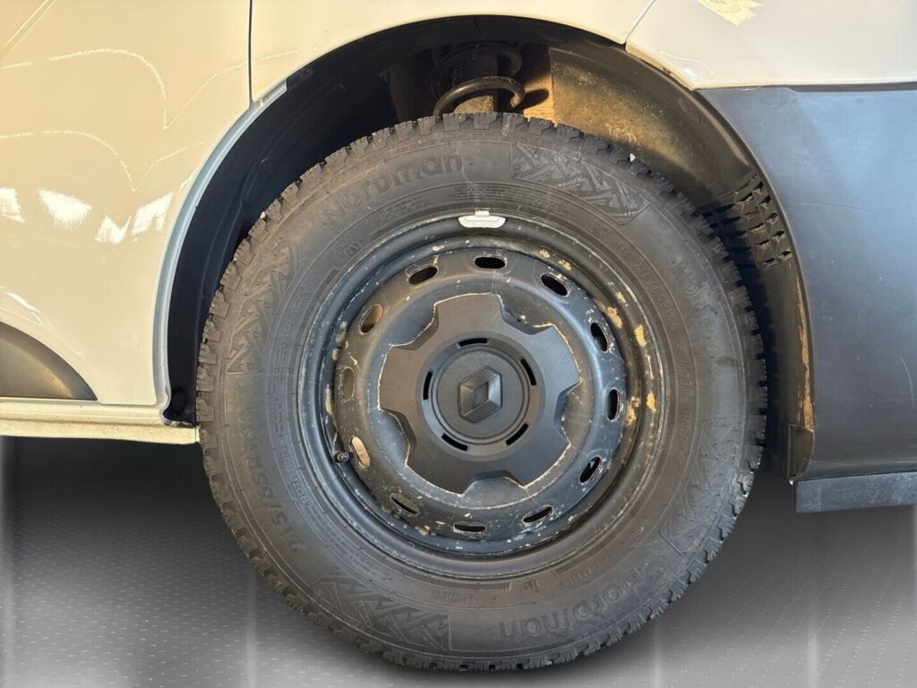 Renault Trafic 2021 Valkoinen