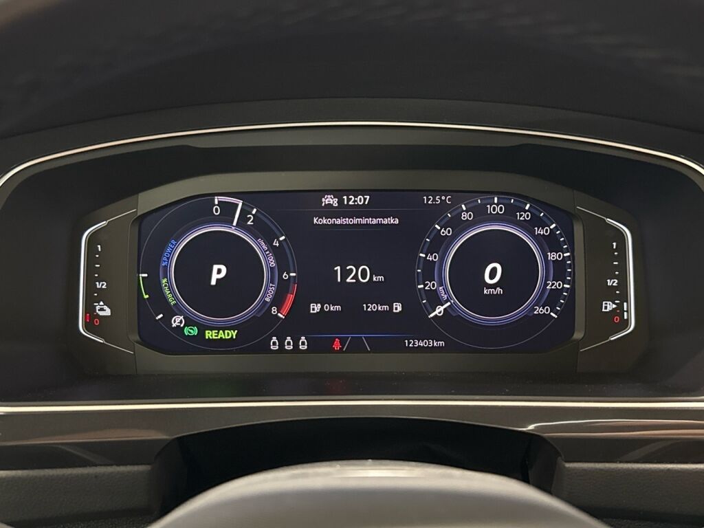 Volkswagen Tiguan 2021 Harmaa