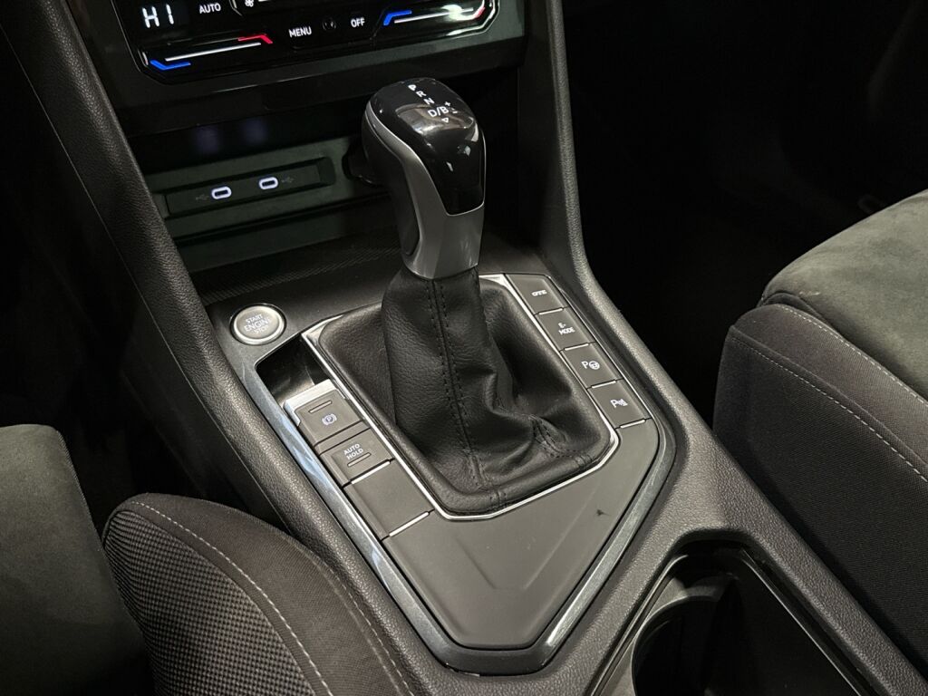 Volkswagen Tiguan 2021 Harmaa