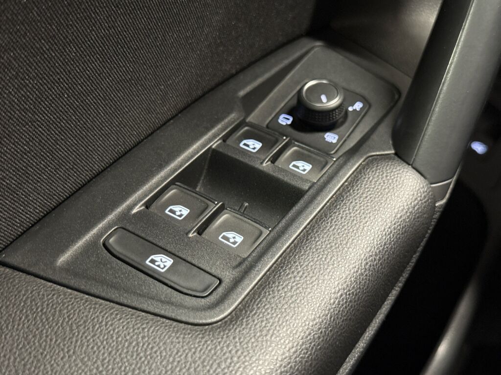 Volkswagen Tiguan 2021 Harmaa