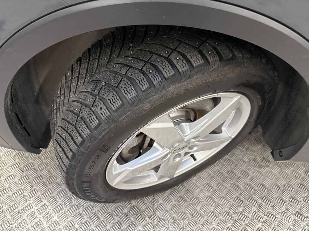 Volkswagen Tiguan 2021 Harmaa