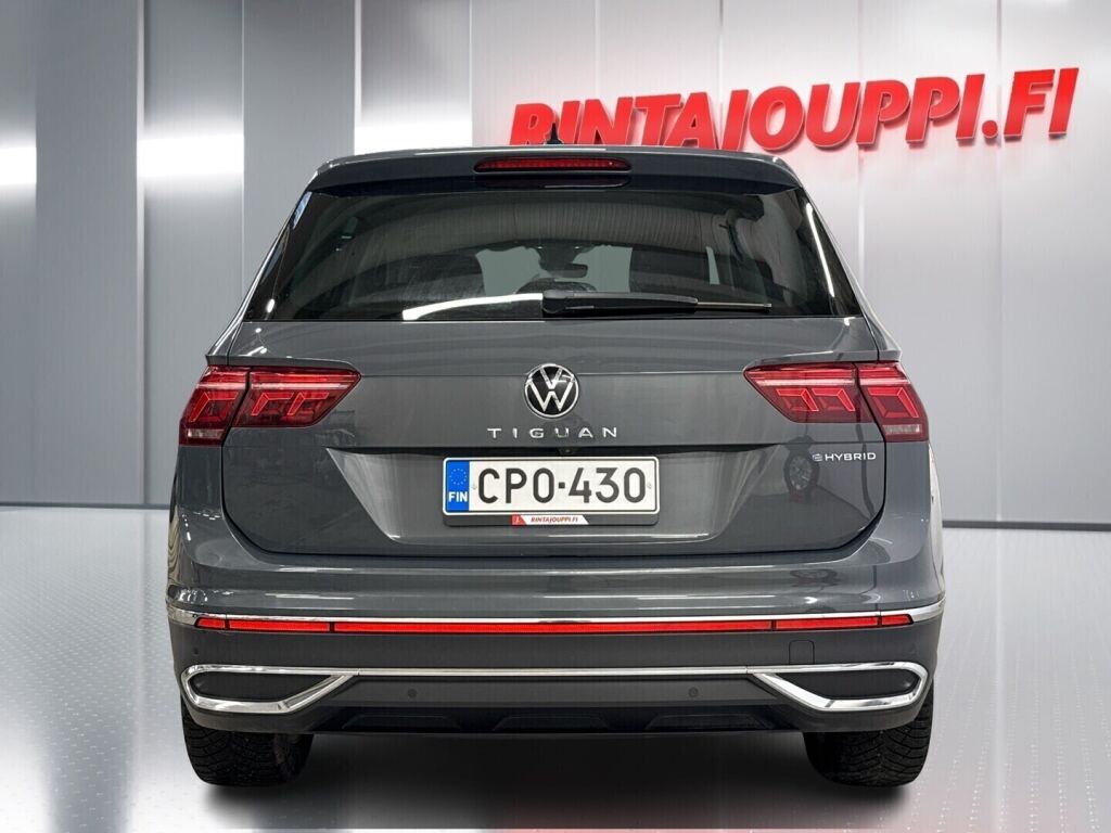 Volkswagen Tiguan 2021 Harmaa