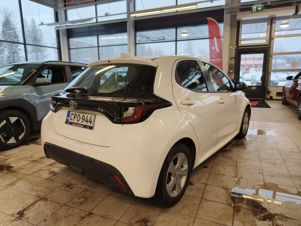 Toyota Yaris 2021 Valkoinen
