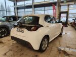 Toyota Yaris 2021 Valkoinen
