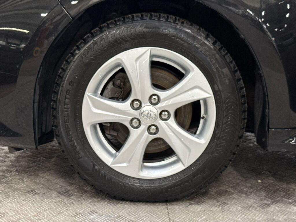 Toyota Yaris 2021 Musta