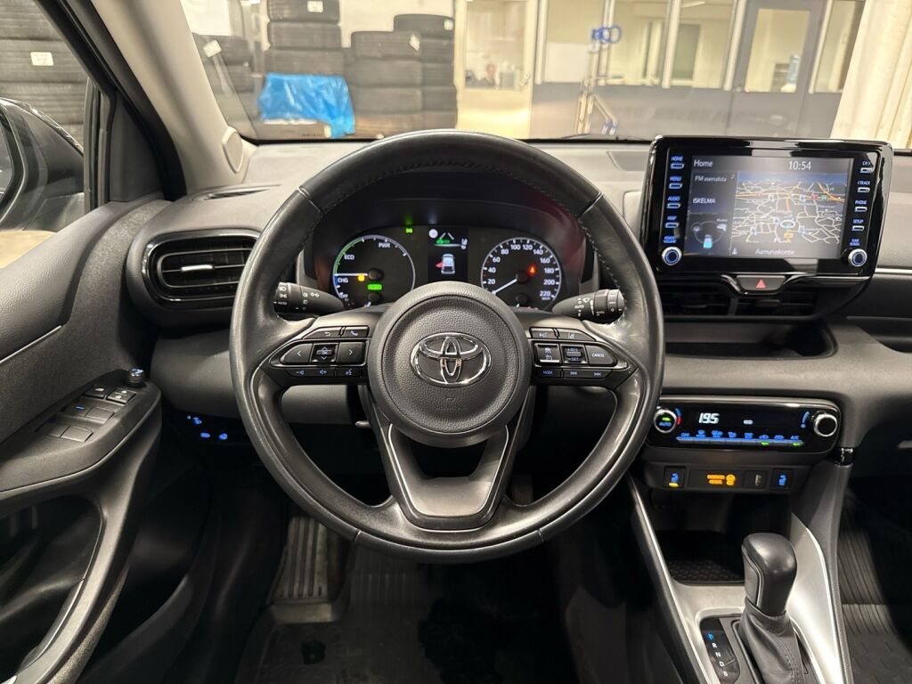 Toyota Yaris 2021 Musta