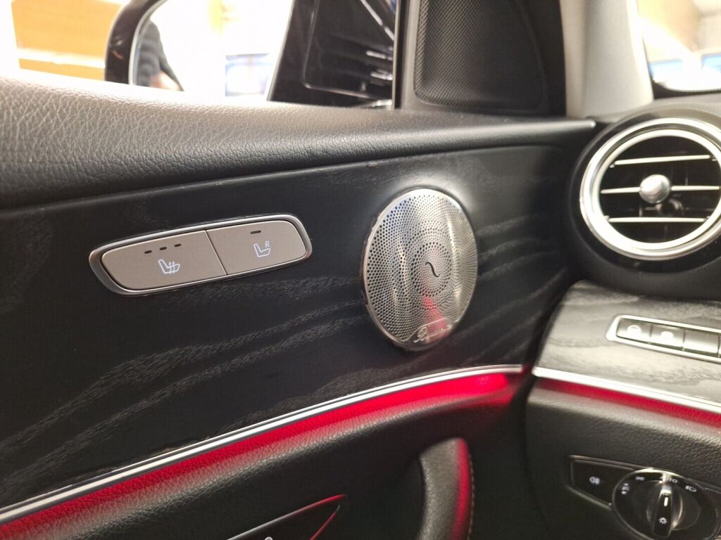 Mercedes-Benz E 2018 Musta