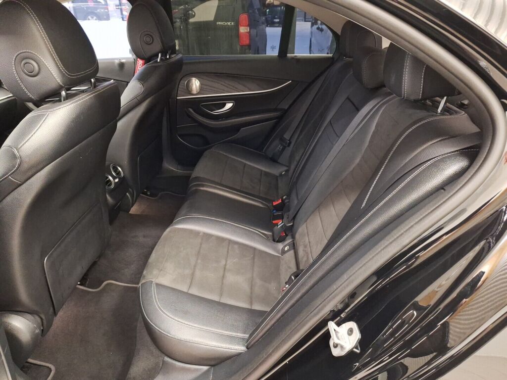 Mercedes-Benz E 2018 Musta