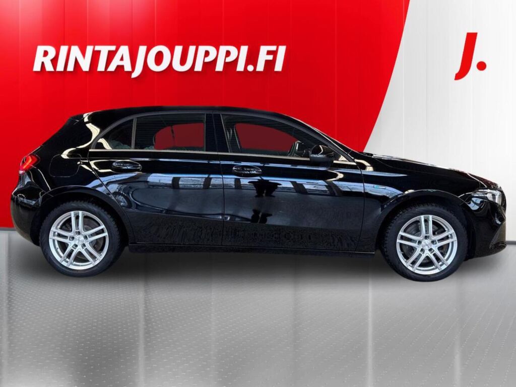 Mercedes-Benz A 2021 Musta