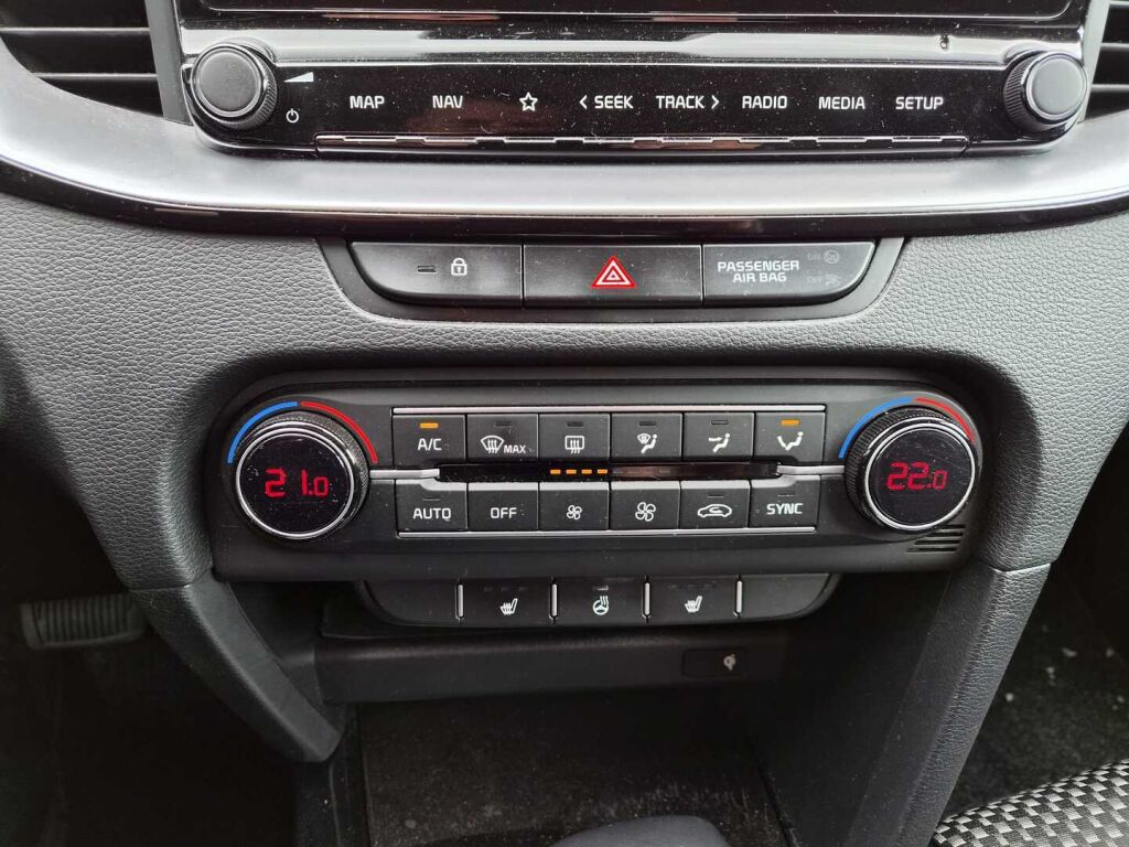 Kia XCeed 2022 Valkoinen