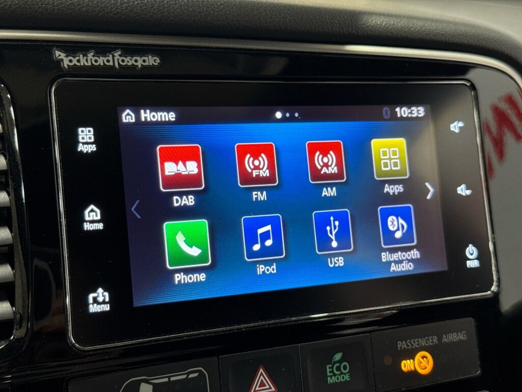 Mitsubishi Outlander PHEV 2018 Musta