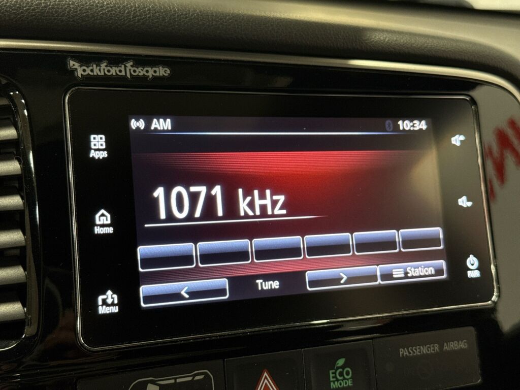 Mitsubishi Outlander PHEV 2018 Musta