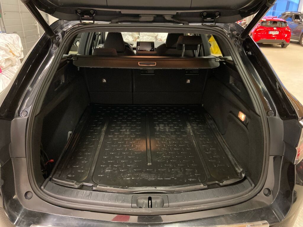 Toyota Corolla 2021 Musta