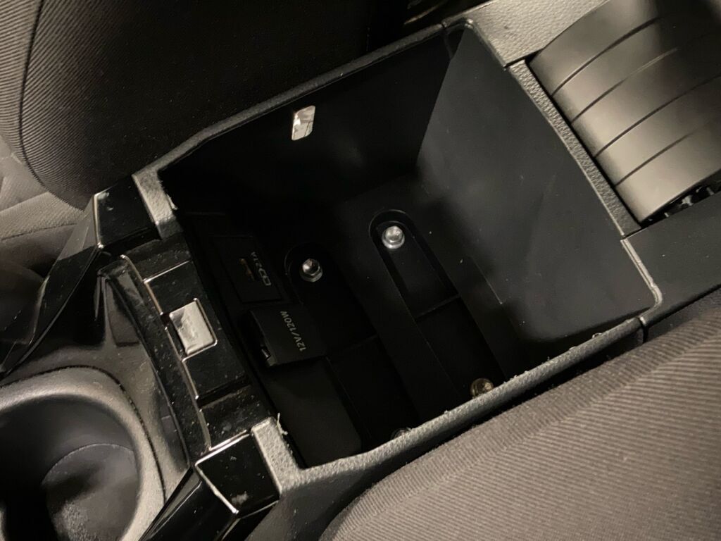 Toyota Corolla 2021 Musta