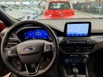 Ford Focus 2022 Punainen
