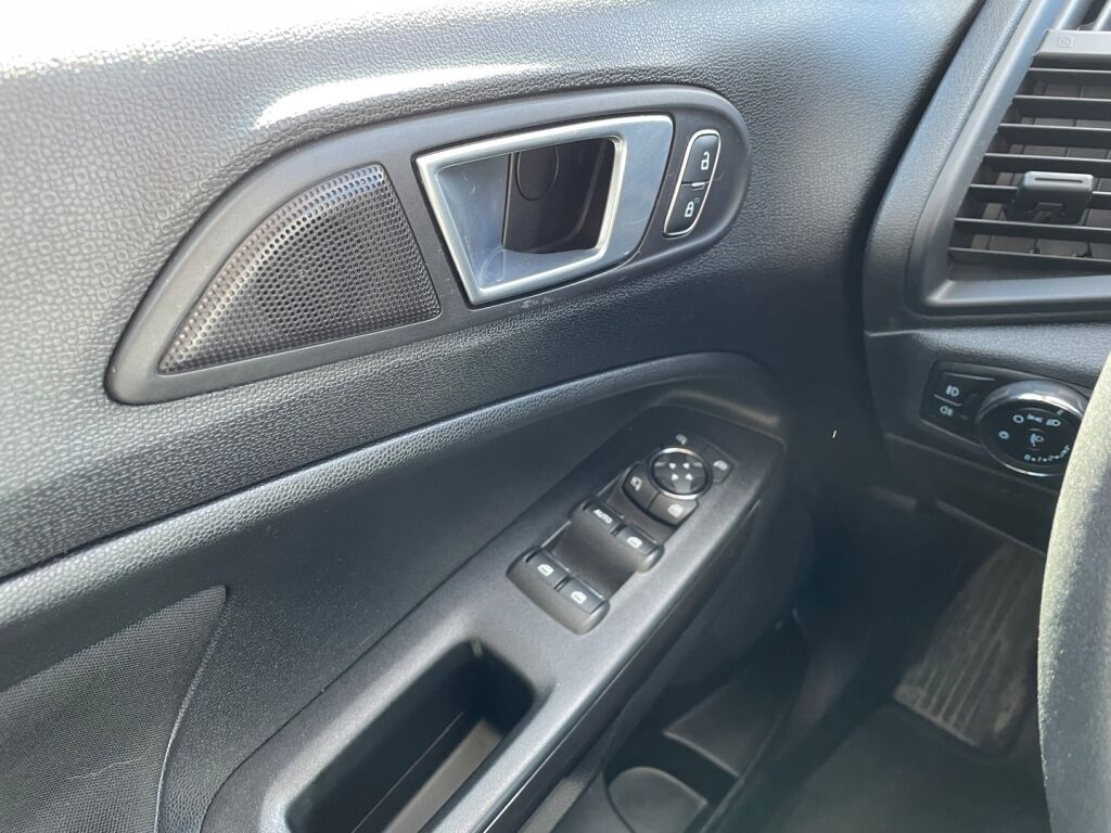 Ford Ecosport 2019 Harmaa