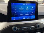Ford Focus 2021 Punainen